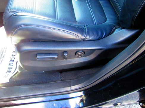 Used 2017 Honda CR-V EX-L image 7