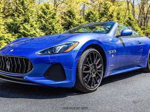 Used 2018 Maserati GranTurismo Sport RWD image 14