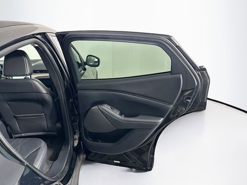 Used 2022 Ford Mustang Mach-E Select image 31