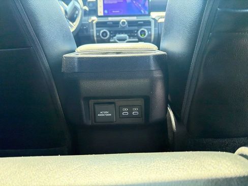 Certified 2025 Toyota Tacoma Limited AWD/4WD image 14