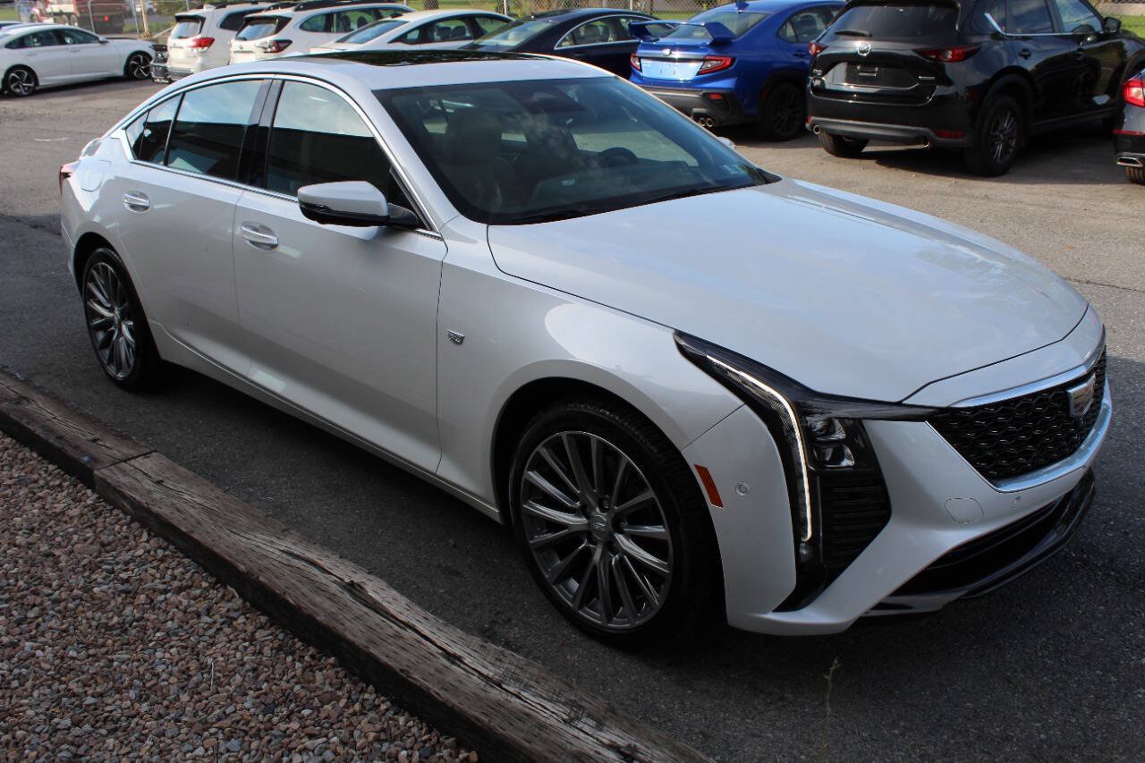 Used 2025 Cadillac CT5 Premium Luxury w/ Technology Package AWD/4WD image 4