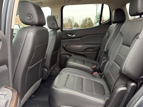 Used 2022 GMC Acadia Denali w/ Denali Ultimate Package image 41