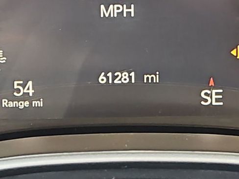 Used 2024 Chrysler Pacifica Touring-L image 20