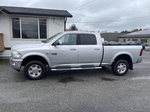 Used 2012 RAM 2500 Laramie w/ Protection Group AWD/4WD image 2
