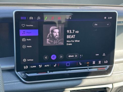 New 2026 Volkswagen Tiguan SE R-Line image 24