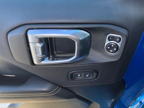 Used 2024 Jeep Wrangler Sahara w/ Technology Group image 13