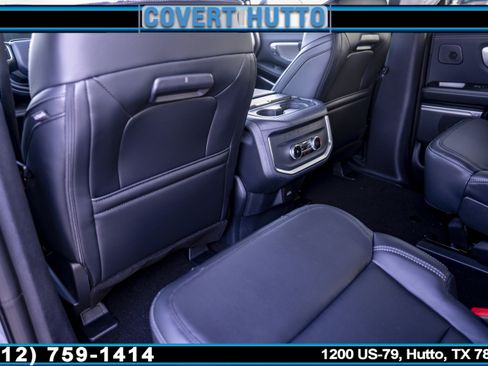 New 2025 Ford Expedition Platinum w/ Driver's Package image 22