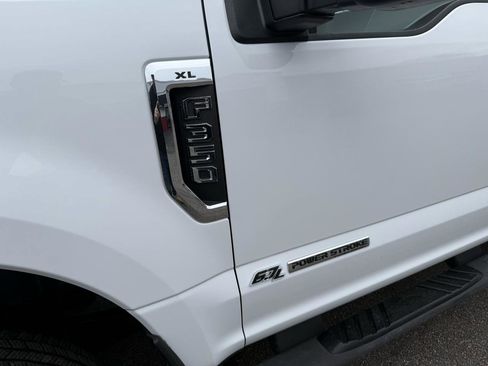 Used 2017 Ford F350 XL w/ Snow Plow Prep Package image 4