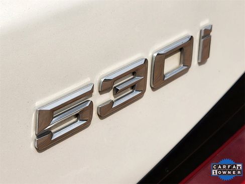 Used 2021 BMW 530i w/ Convenience Package image 13