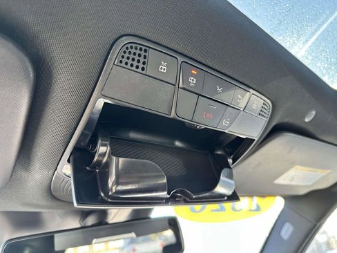 Used 2020 Mercedes-Benz GLC 300 4MATIC w/ Parking Assistance Package image 27