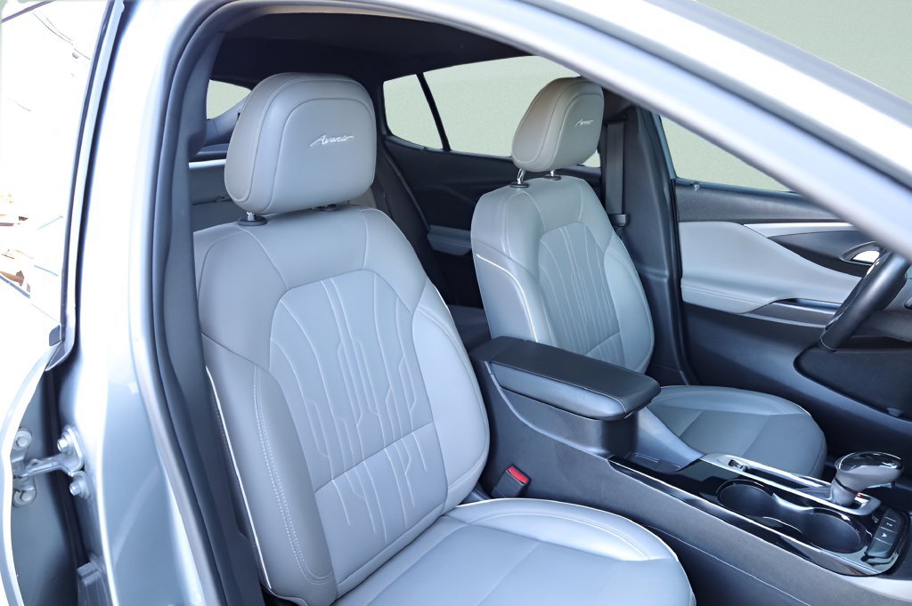 Used 2024 Buick Envista Avenir FWD image 23