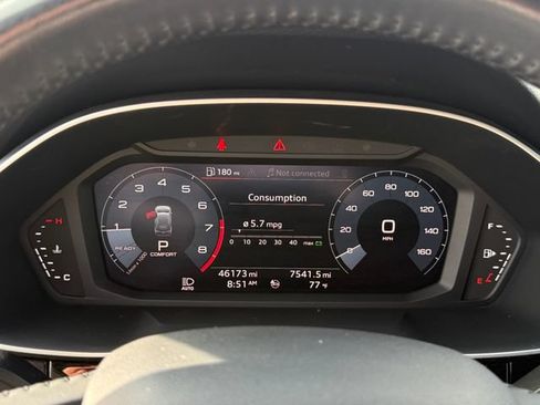 Used 2020 Audi Q3 2.0T Premium AWD/4WD image 18