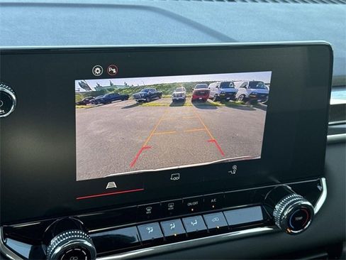 New 2026 GMC Canyon Elevation image 14