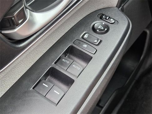 Used 2020 Honda CR-V EX image 25