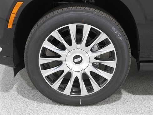 New 2025 Cadillac Escalade ESV Premium Luxury Platinum w/ LPO, Floor Liner Package image 26