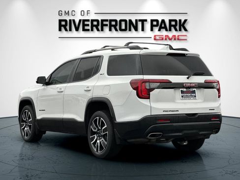 Used 2021 GMC Acadia SLT w/ Elevation Edition image 5