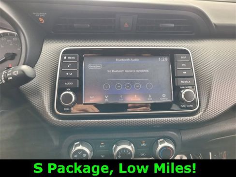 Used 2019 Nissan Kicks S image 21