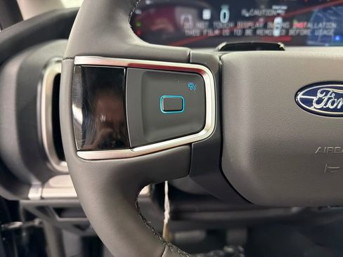 New 2025 Ford Expedition Max Active image 21