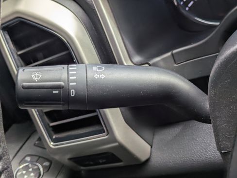 Used 2019 Ford F250 Lariat w/ Lariat Value Package image 17