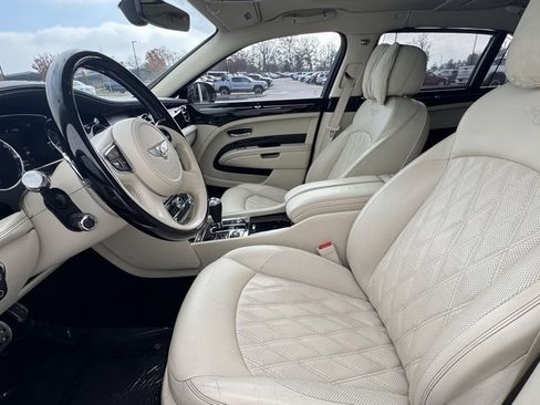 Used 2019 Bentley Mulsanne Speed image 23