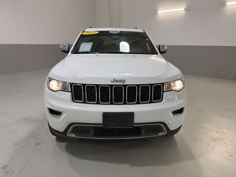 Used 2022 Jeep Grand Cherokee Limited AWD/4WD image 2
