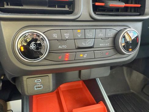 Used 2023 Ford Maverick XLT w/ Equipment Group 300A Standard image 23