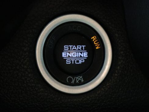 Used 2024 RAM 2500 Big Horn w/ Off Road Package AWD/4WD image 31