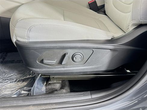 Certified 2025 Hyundai Tucson SEL FWD image 19