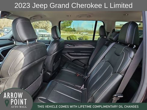 Used 2023 Jeep Grand Cherokee L Limited w/ Trailer Tow Group (B) image 18