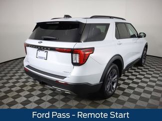 New 2026 Ford Explorer Active w/ Active Comfort Package AWD/4WD video 3