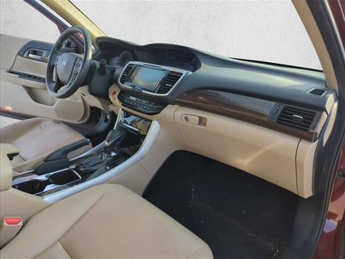Used 2017 Honda Accord EX-L image 24