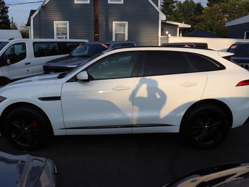Used 2020 Jaguar F-PACE S AWD/4WD image 2