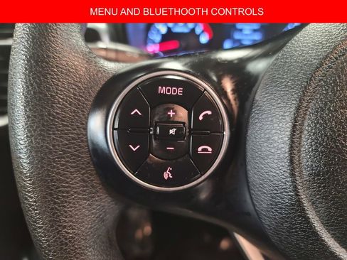 Used 2022 Kia Soul LX image 11