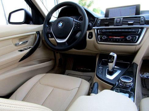 Used 2014 BMW 328d xDrive Sedan image 19