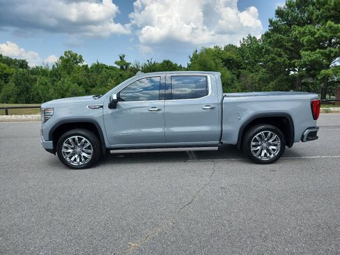 Certified 2025 GMC Sierra 1500 Denali w/ Denali Reserve Package AWD/4WD image 2
