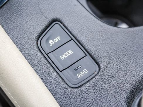 Used 2019 Cadillac XT5 AWD image 37