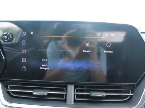 New 2026 Chevrolet Trax LT w/ Driver Confidence Package FWD image 54