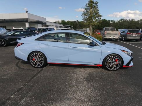 Used 2023 Hyundai Elantra N image 11