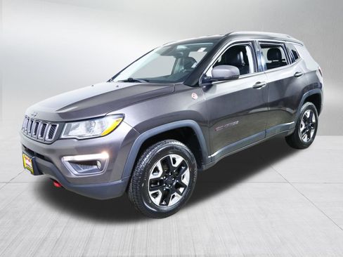 Used 2018 Jeep Compass Trailhawk w/ Leather Interior Group image 3