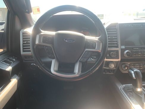 Used 2020 Ford F150 Platinum w/ Equipment Group 701A Luxury AWD/4WD image 18