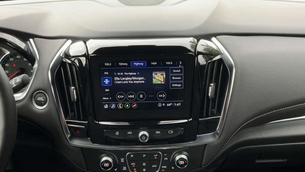 Certified 2023 Chevrolet Traverse LT w/ LT Premium Package AWD/4WD image 22
