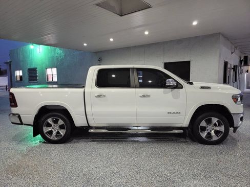 Used 2020 RAM 1500 Laramie AWD/4WD image 6