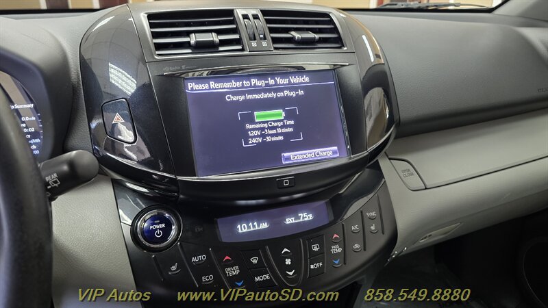 Used 2013 Toyota RAV4 EV FWD image 23