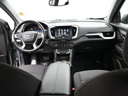 Certified 2024 GMC Terrain SLE image 21