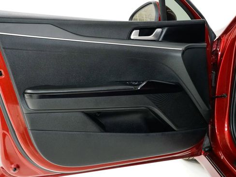 Used 2022 Kia K5 LXS image 8