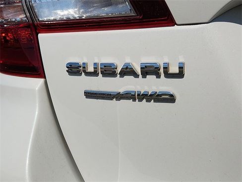 Used 2019 Subaru Outback 2.5i image 8