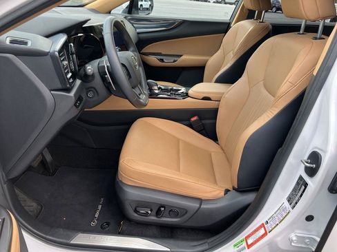 Used 2023 Lexus NX 350 AWD image 13