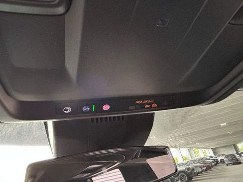 Used 2025 Chevrolet Tahoe LS image 39