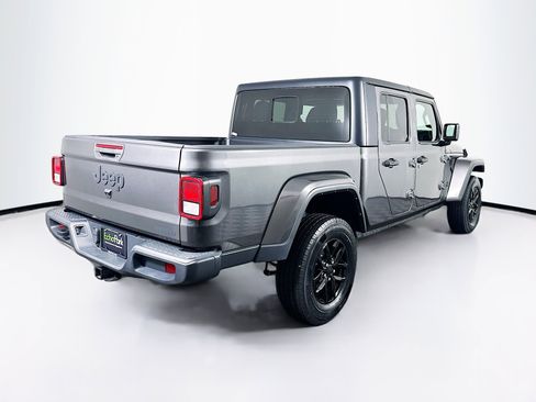 Used 2021 Jeep Gladiator Sport image 9