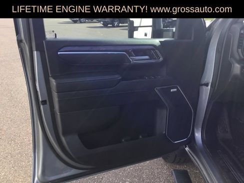 Used 2024 Chevrolet Silverado 2500 LTZ w/ LTZ Convenience Package AWD/4WD image 12